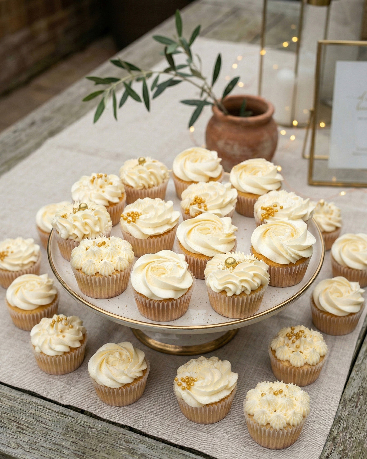 The House Vanilla Cupcakes