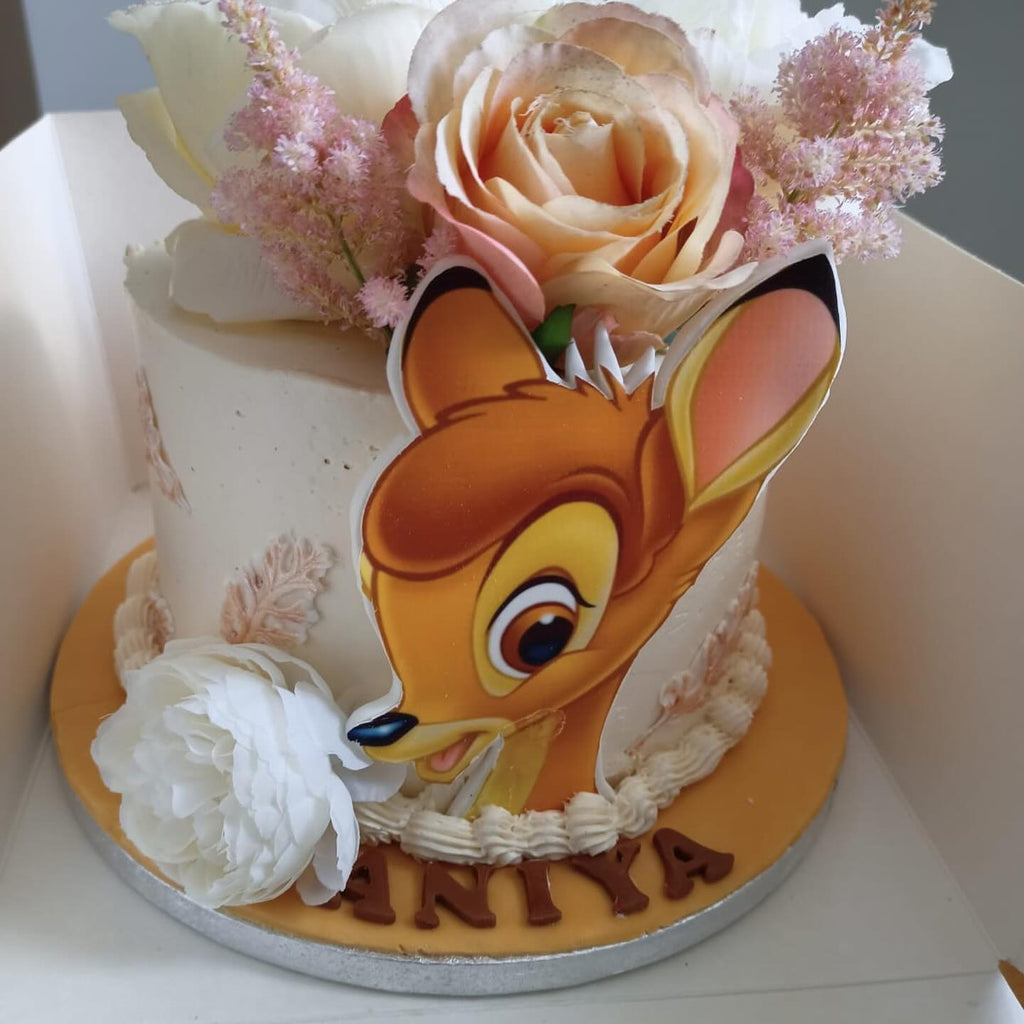 Fawn Floral Cake by La Sura Bakery, photo 2