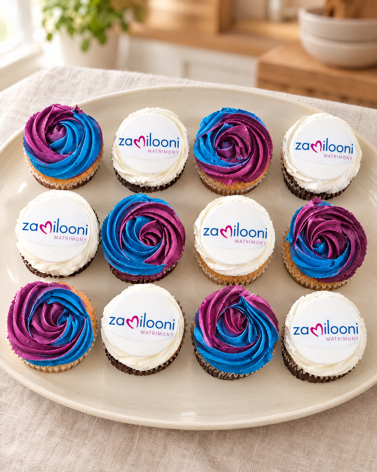 Logo Cupcakes by La Sura Bakery